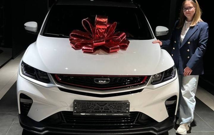 Клиент с купленным автомобилем