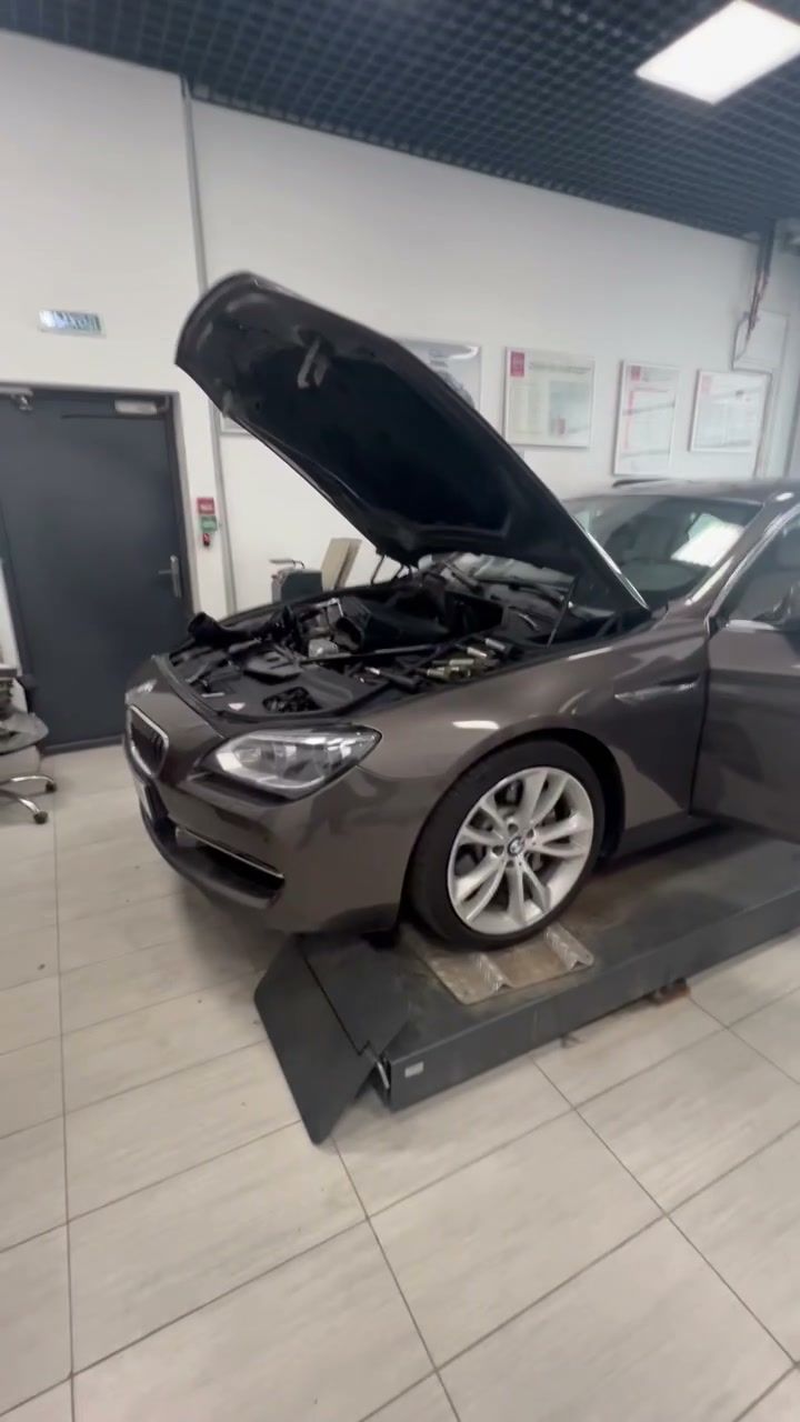 BMW 6 серии — кадр из видео осмотра